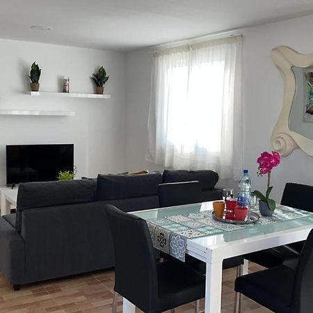 Apartamento Marae Corralejo Exterior foto